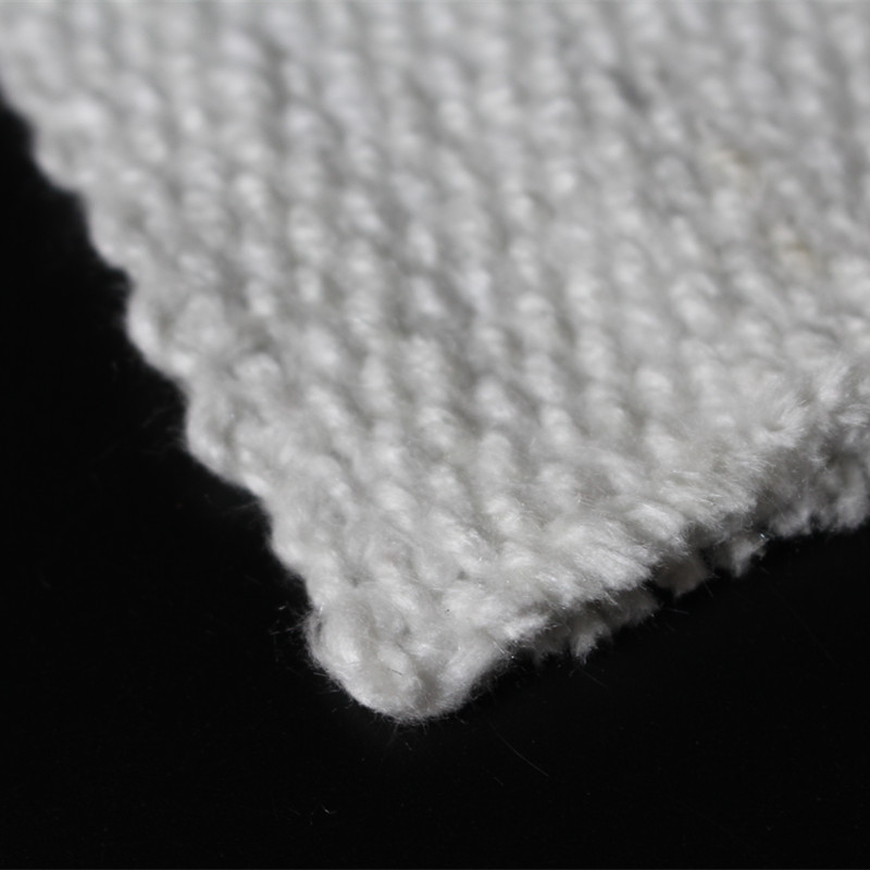 Jakie są zalety stosowania tkaniny ceramicznej w zastosowaniach wysokotemperaturowych?